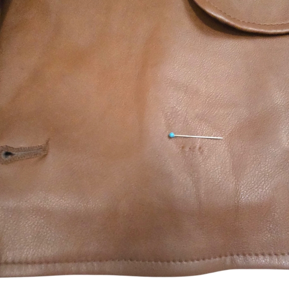 7 For All Mankind Cognac Brown Faux Leather Cropped Moto Jacket S Quiet Luxury - Picture 11 of 15